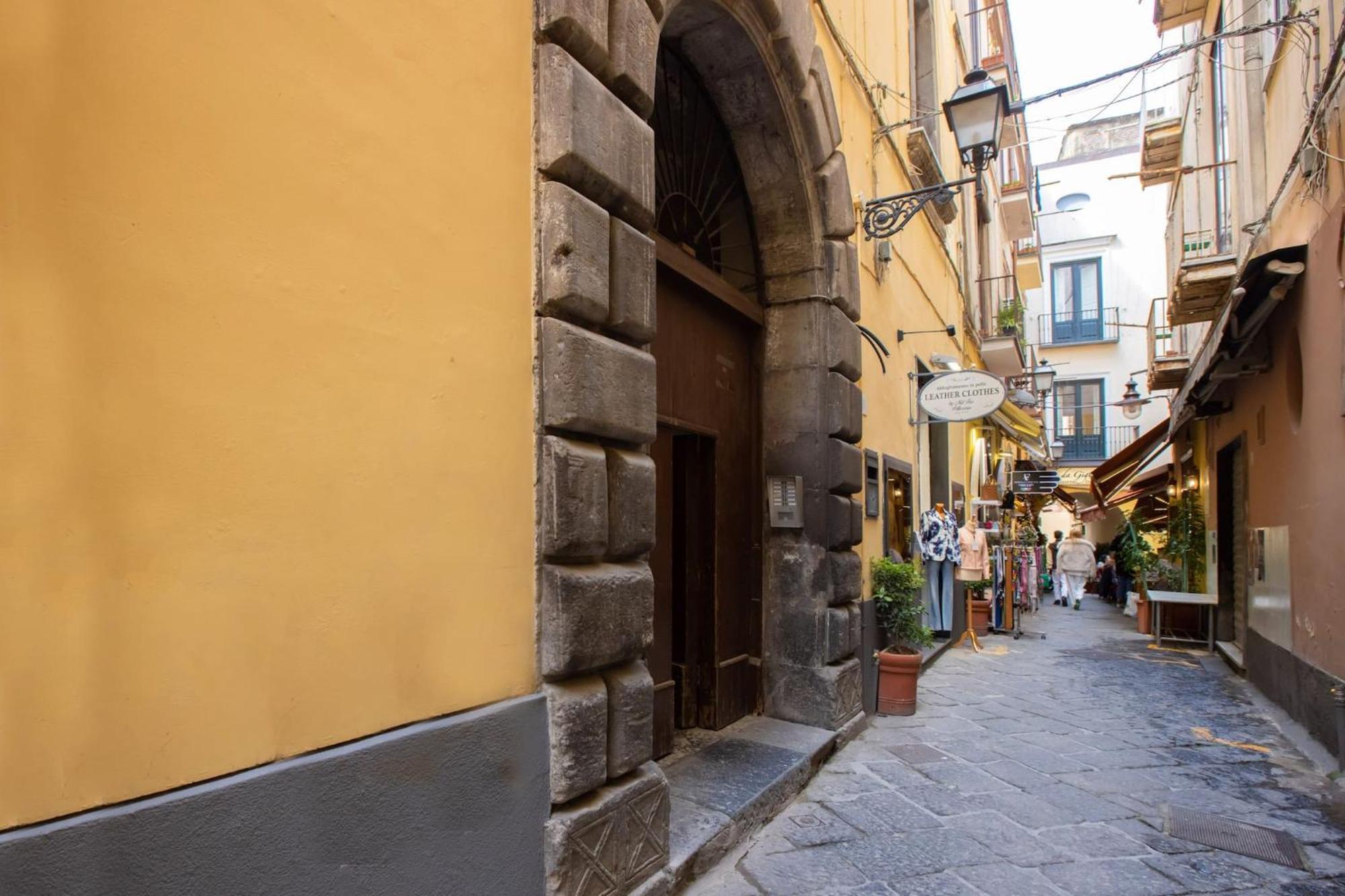 Cosy House Under The Arches In Sorrento Old Town Apartment Exterior foto